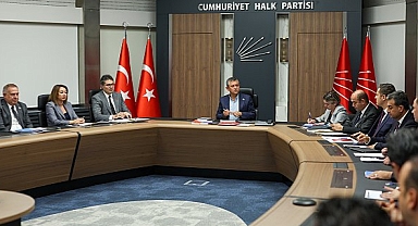 CHP MYK'da Erdoğan'ın 'silkeleyin' talimatı değerlendirildi...