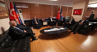 Fatih Erbakan'dan Türk-İş'e ziyaret: 