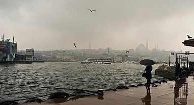 İstanbullular dikkat! Hava sıcaklıkları 8 ila 12 derece birden düşecek