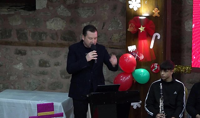 Silivri Belediye Başkanı Balcıoğlu, Engelli ve Yaşlı Koordinasyon Merkezi’nde düzenlenen yılbaşı partisine katıldı