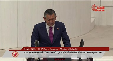 Özgür Özel: 