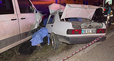 Aksaray'da trafik kazası: Baba-kız hayatını kaybetti, bir kişi yaralandı