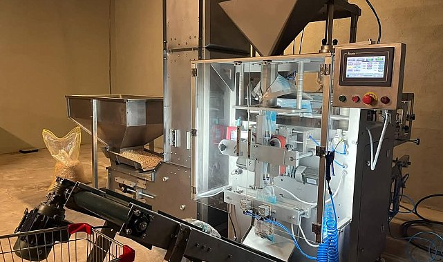 Bandırma Belediyesi'nden Sosyal Market'e kuru gıda paketleme makinesi