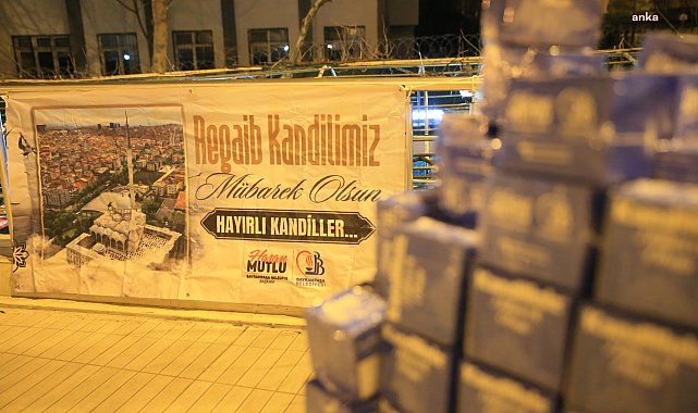 Bayrampaşa Belediye Başkanı Mutlu'dan vatandaşlarla kandil simidi ikramı