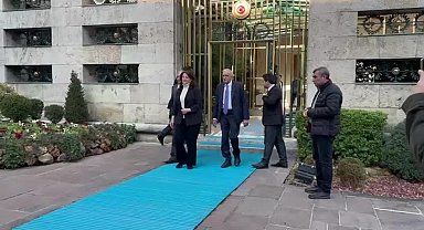 DEM Partililerin TBMM Başkanı Kurtulmuş ile görüştü… 