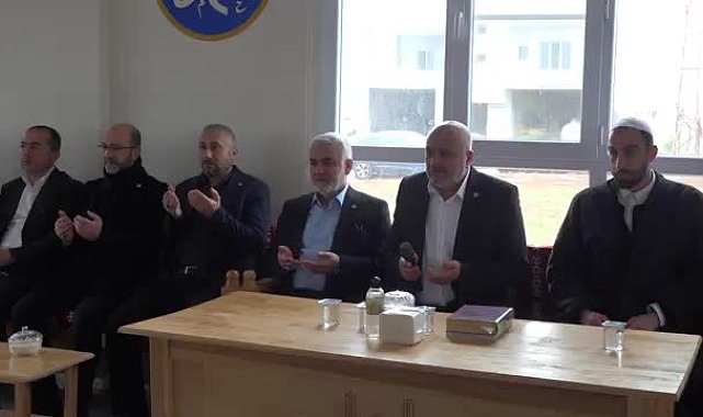 HÜDA-PAR Genel Başkanı Yapıcıoğlu, yangın faciasında vefat eden 24 yaşındaki Dilara Ermanoğlu'nun taziyesine katıldı