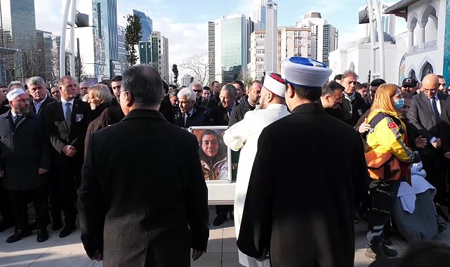 Kartalkaya’da can veren Ebru Boduroğlu ve iki çocuğu toprağa verildi... Cenazeye camdan atlayarak kurtulan baba sağlık ekiplerinin gözetiminde katıldı
