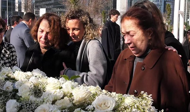 Kartalkaya'daki otel yangınında hayatını kaybeden Defne İnal ve iki kızı toprağa verildi