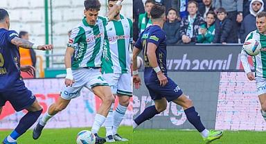 Konyaspor sahasında Kasımpaşa ile 3-3 berabere kaldı