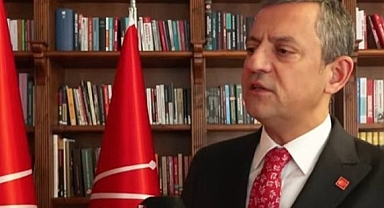 Özgür Özel: 
