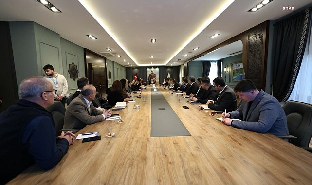 Silivri Belediye Başkanı Balcıoğlu, birim müdürleriyle, çalışmaları değerlendirdi