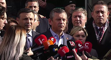 Ümit Özdağ'a destek için adliyeye giden Özgür Özel'den Erdoğan'a: 