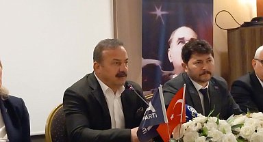 A Parti Lideri Yavuz Ağıralioğlu; 