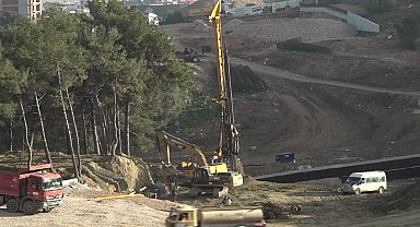 Buca Onat Tüneli'nde ışığa 210 metre kaldı