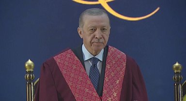 Cumhurbaşkanı Erdoğan'a, Malezya'da fahri doktora ünvanı verildi... 