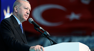  Cumhurbaşkanı ve AK Parti Genel Başkanı Erdoğan: ''İzmir tarihinin en perişan devrini yaşıyor''