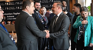 Yavuz Ağıralioğlu: 