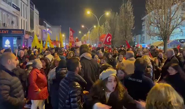 CHP'den Sakarya'da Demokrasi Yürüyüşü