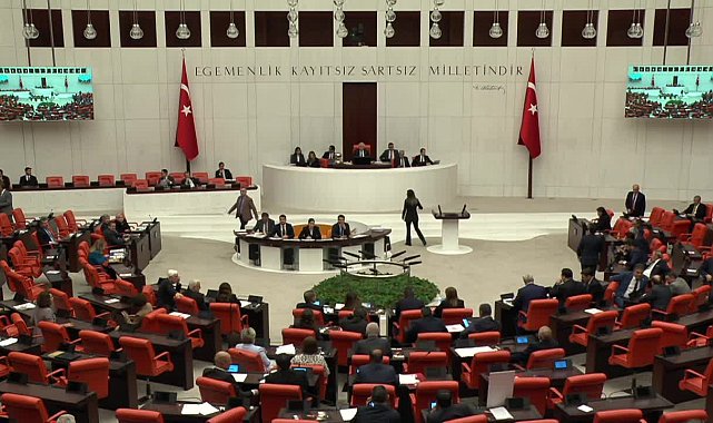 CHP’li Aşkın Genç: “Bu tutuklama, sadece İmamoğlu’na değil, halkın iradesine, hukuka ve sandığa yönelmiş açık bir darbedir
