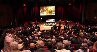 Edip Akbayram için Cemal Reşit Rey Konser Salonu'nda tören düzenlendi