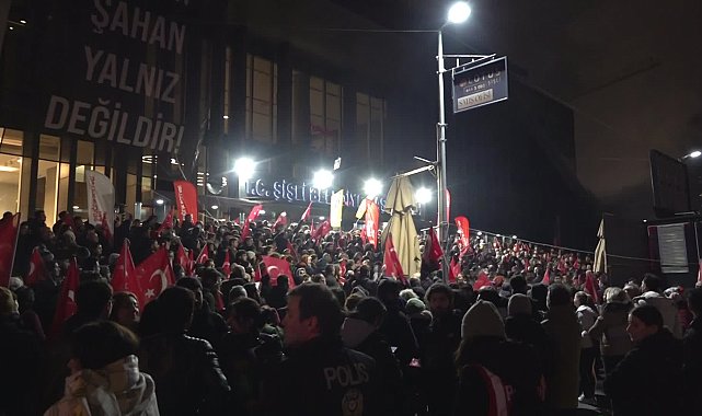 Gözaltındaki Resul Emrah Şahan’a türkülerle destek oldular