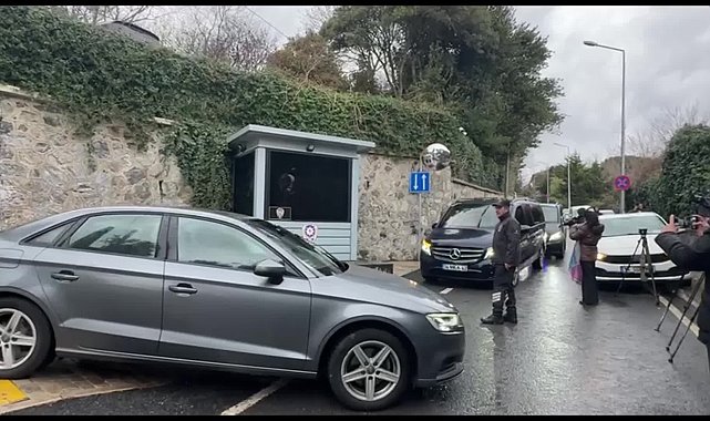 İmamoğlu ailesine ziyaretler devam ediyor... Bursa Büyükşehir Belediye Başkanı Bozbey: