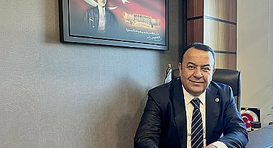 İYİ Parti'den istifa eden Bağımsız Ankara Milletvekili Adnan Beker CHP'ye katılacak