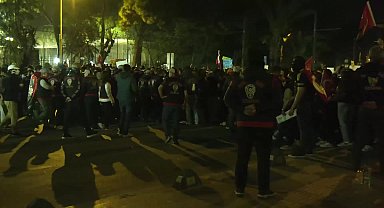 İzmir'de eylem yapmak isteyenlere polisten TOMA'lı müdahale