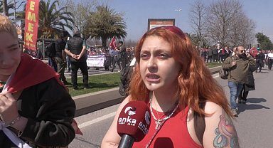 Maltepe mitingine akın eden gençler: 