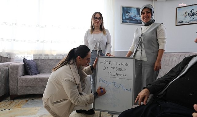 Menderes Belediyesi yaşlılar için etkinlik düzenledi