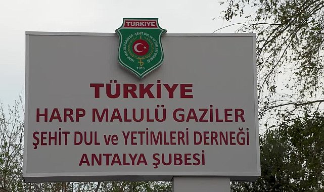 Muratpaşa Belediye Başkanı Uysal: