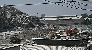 Myanmar'da meydana gelen 7,9 büyüklüğündeki deprem, bazı Uzak Doğu ülkelerinde de hissedildi