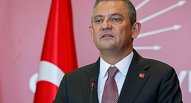 Özgür Özel: 