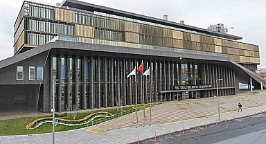 Şişli Belediyesi'ne kayyum atanmasına tepki: İki belediye başkan yardımcısı istifa etti