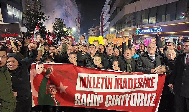 Trabzonlular, İmamoğlu’na destek olmak için sokağa çıktı… Ortahisar Belediye Başkanı Kaya: “Bu topraklarda adalet oluncaya kadar mücadelemiz bitmeyecek”