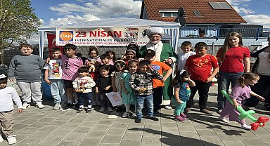 Almanya’da 23 Nisan coşkusu