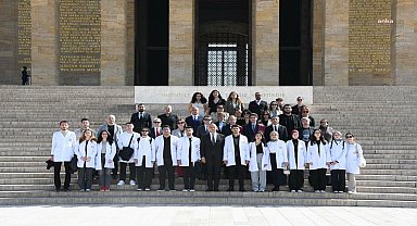Ankara Eczacı Odası’ndan 21'inci Ulusal Hasta Bilgilendirme Yarışması ve Eczacılık Zirvesi