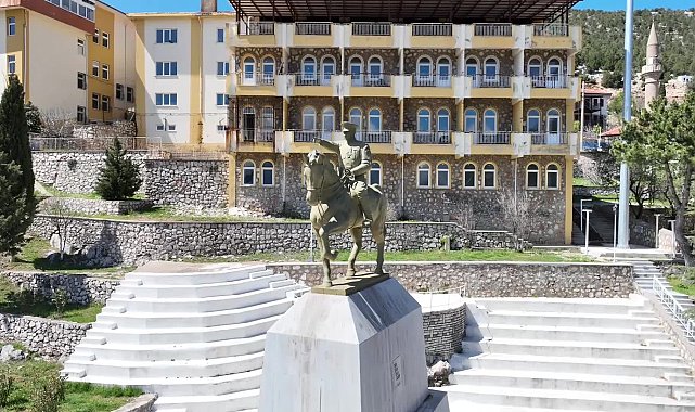 Antalya Büyükşehir Belediyesi, ipek böceği yetiştiriciliğini yaygınlaştırıyor