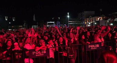 Can Bonomo, Uluslararası Manisa Mesir Festivali’nde sahne aldı