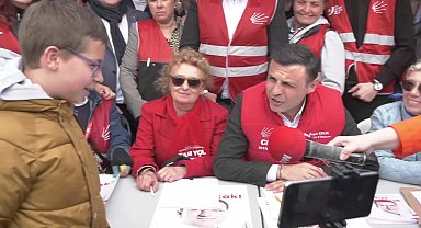 CHP İstanbul İl Başkanı Özgür Çelik'ten İstanbullulara 'imza' çağrısı: 