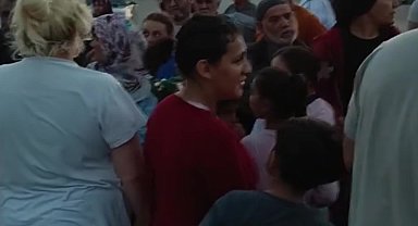 CHP Kahramanmaraş İl Başkanı Ateş'ten depremzedelere tahliye tebligatı gönderilmesine tepki: Elbistan'da zaten yer yok, nasıl olur da konteynerler boşaltılabilir?