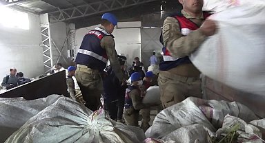  CHP’li Tanrıkulu’ndan Diyarbakır’da ele geçirilen uyuşturucunun imha yöntemine tepki: “Bu tamamen şov. Jandarmanın özür dilemesi lazım”