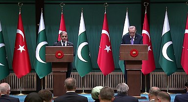 Cumhurbaşkanı Erdoğan:Terörün her türlüsüyle mücadelesinde Pakistan'a desteğimiz bakidir