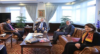 Dışişleri Bakan Yardımcısı Gümrükçü, İspanya Dışişleri, AB ve İşbirliği Bakanlığı Dış Politika ve Güvenlik Genel Müdürü Ucelay ile görüştü