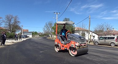 Edirne’de iki köy arası toprak yol 7 yıl sonra asfaltlandı