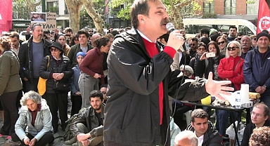 Erkan Baş’tan Kadıköy’de gençlere 'halk isyanı' çağrısı: ‘Burası Tayyip efendi çiftliği değil!'