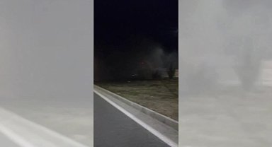 Erkenek Tüneli'nde kömür yüklü tır yandı, tünel ulaşıma çift yönlü kapatıldı