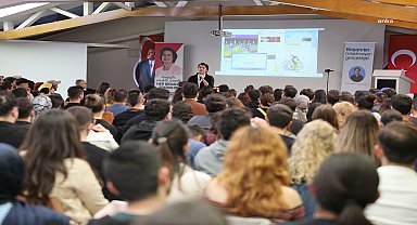 Eskişehir Büyükşehir Belediyesi Haller Gençlik Merkezi'nde başarının anlatılmayan gerçekleri konuşuldu