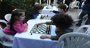 Eyüpsultan Belediyesi, 4-6 Yaş Satranç Projesi'ni tanıttı