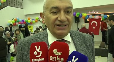 Fındıklı Belediyespor'un İBB tutuklularının isimleri yazılı formalarla sahaya çıkması... Belediye Başkanı Çervatoğlu, kaymakamlığın futbol turnuvasını iptal ettiğini, 23 Nisan kutlamaları için de kapalı salon vermediğini öne sürdü 